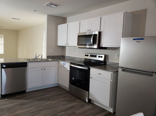 Photo - 813 S Parker Pl