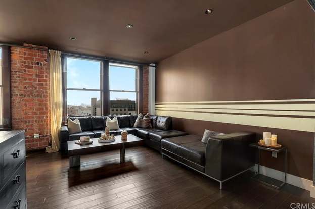 Photo - 460 S Spring St