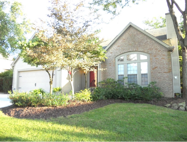 Photo - 253 Caswell Dr