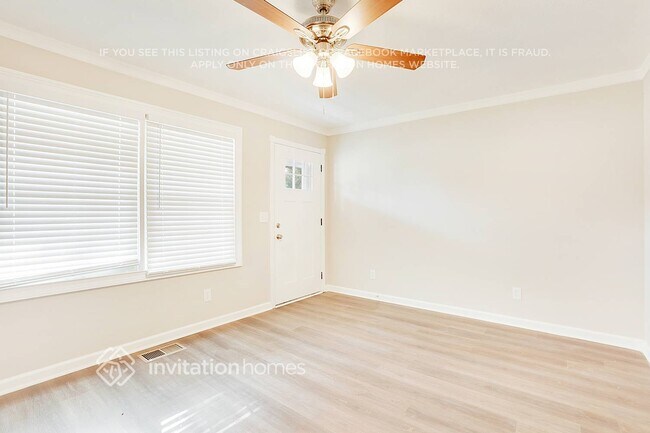 Photo - 116 Rosewood Dr