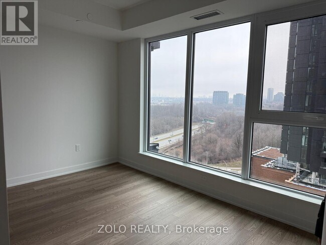 Photo - 5 Quarrington Ln Unit 1002