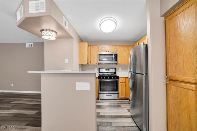 Building Photo - 8450 Alta Dr Unit 132 Rental