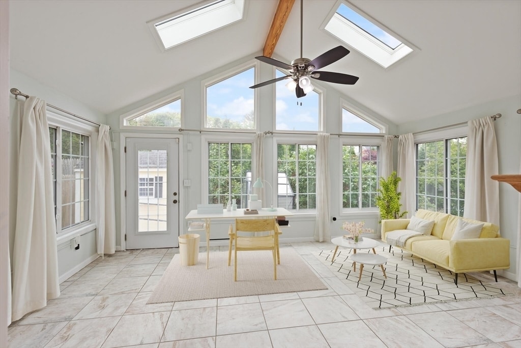Virtual Furniture in Sunroom - 4 Homestead St (Lexington, MA)