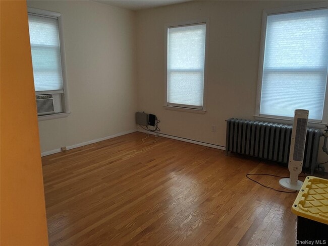Photo - 7 N Maryland Ave