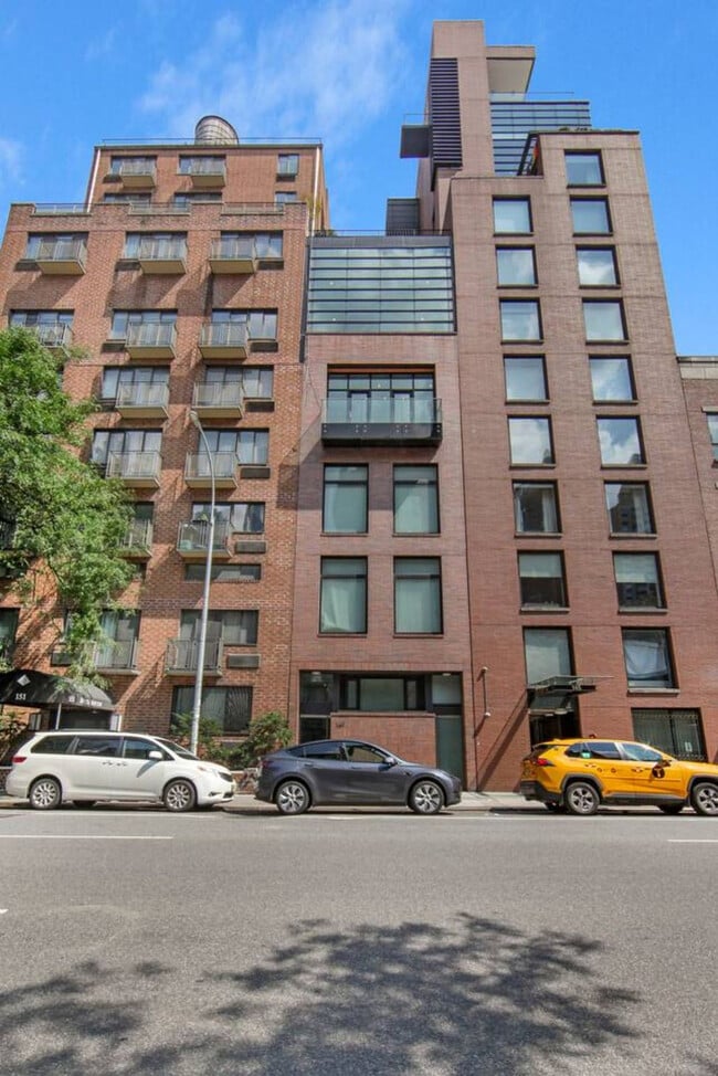 Photo - 147 Lexington Ave Unit ID1316445P