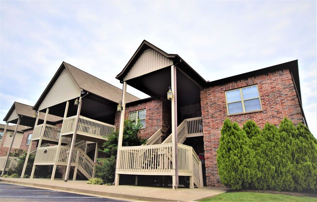 Building Photo - French Gables Unit 1002 Goetz, Bldg 1, 2 Rental