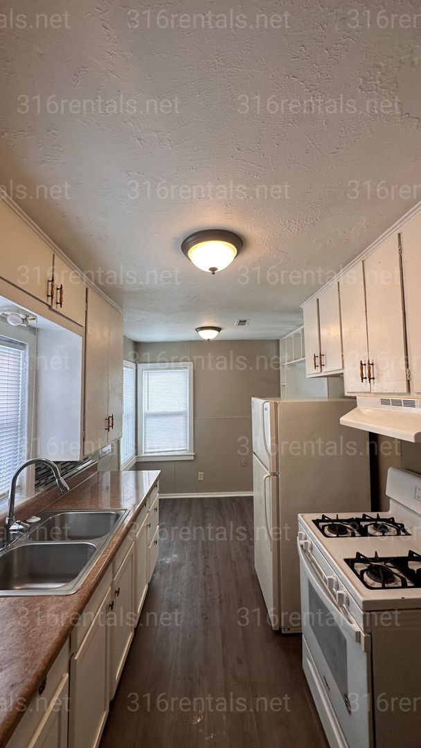 Photo - $795- 2 bed 1 bath - Single Family Home