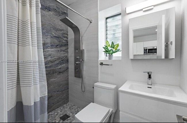 Photo - 830 9th St Unit 25