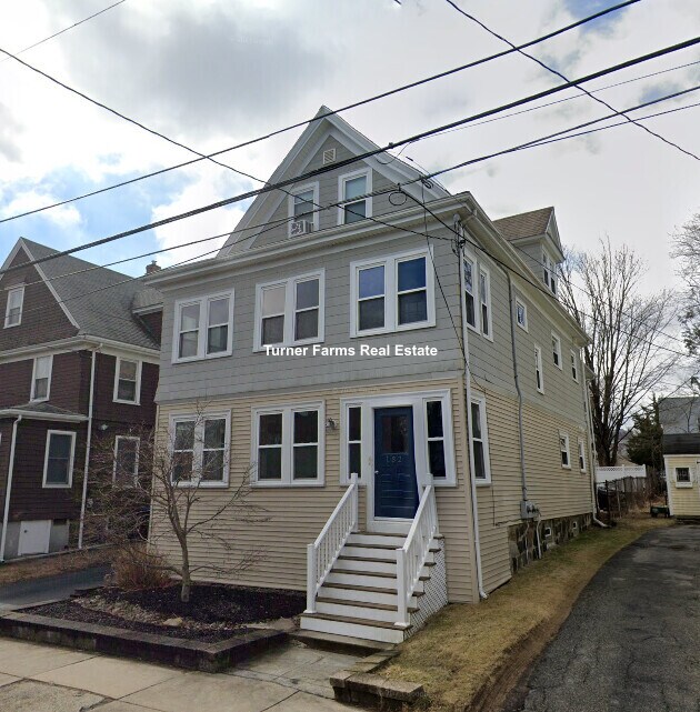 Photo - 132 George St