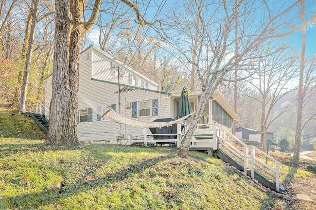 Photo - 3745 Holmes Creek Rd