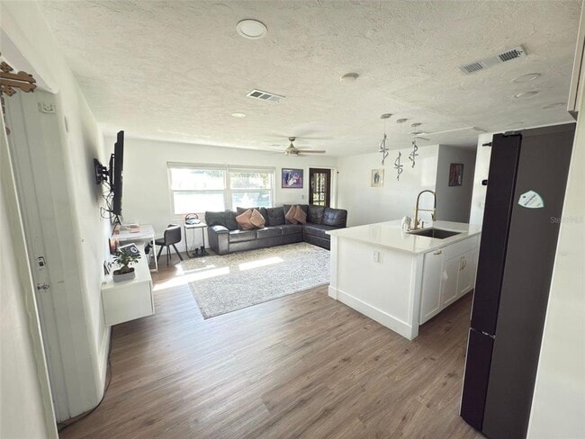 Photo - 1828 Marcia Dr