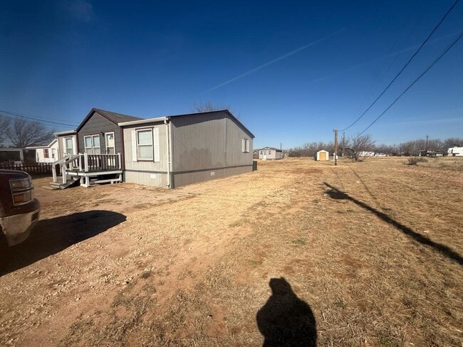 Photo - 5605 Walter Rd