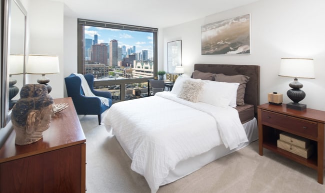 Photo - 1125 N Dearborn St