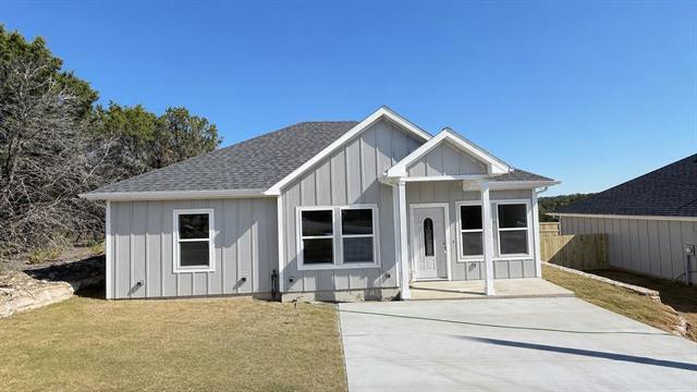 Building Photo - 2615 Creekview Dr