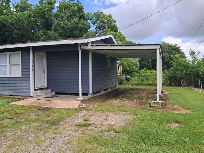 Building Photo - 12843-12849 Hamshire Rd Unit 12849 Hamshire Rd (WTR PD)-RTR 06/15/26