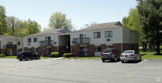 Building Photo - Mispillion Apartments