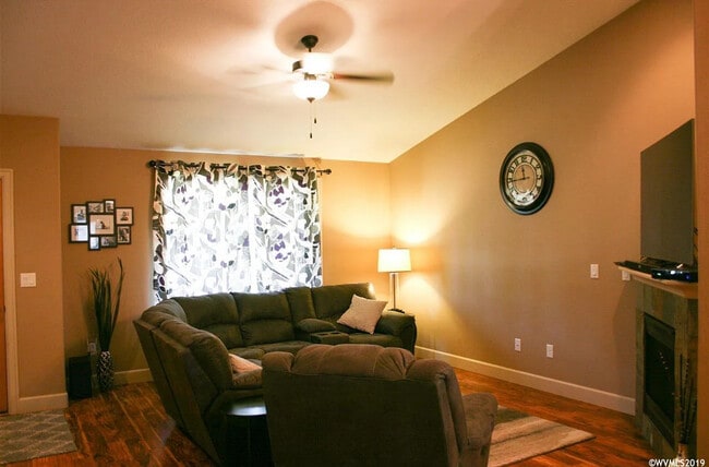 Photo - 5652 Kessler Dr SE