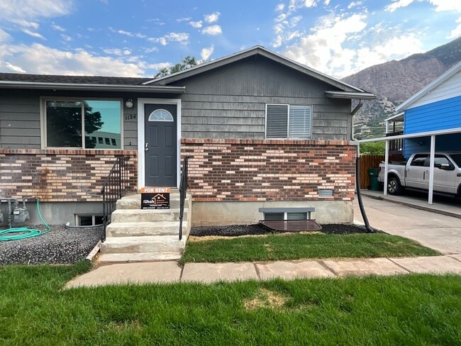 Photo - 1124 Vitt Dr