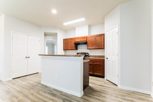 Photo - 21718 Martin Grove Ct