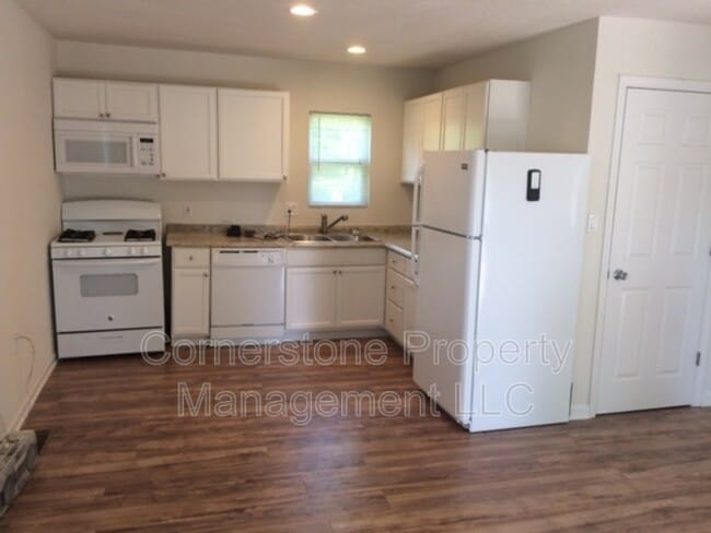 Photo - 34040 W 84th St