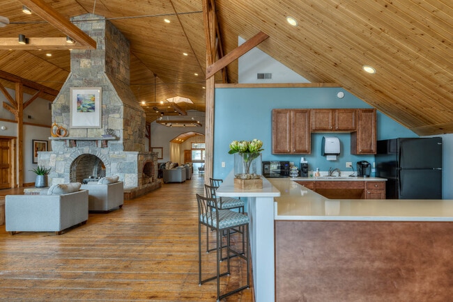 Casa club - The Fields