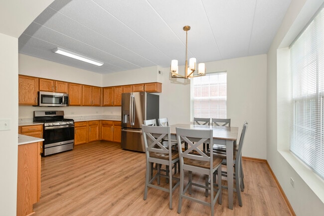 Photo - 16641 Liberty Cir Unit 2S