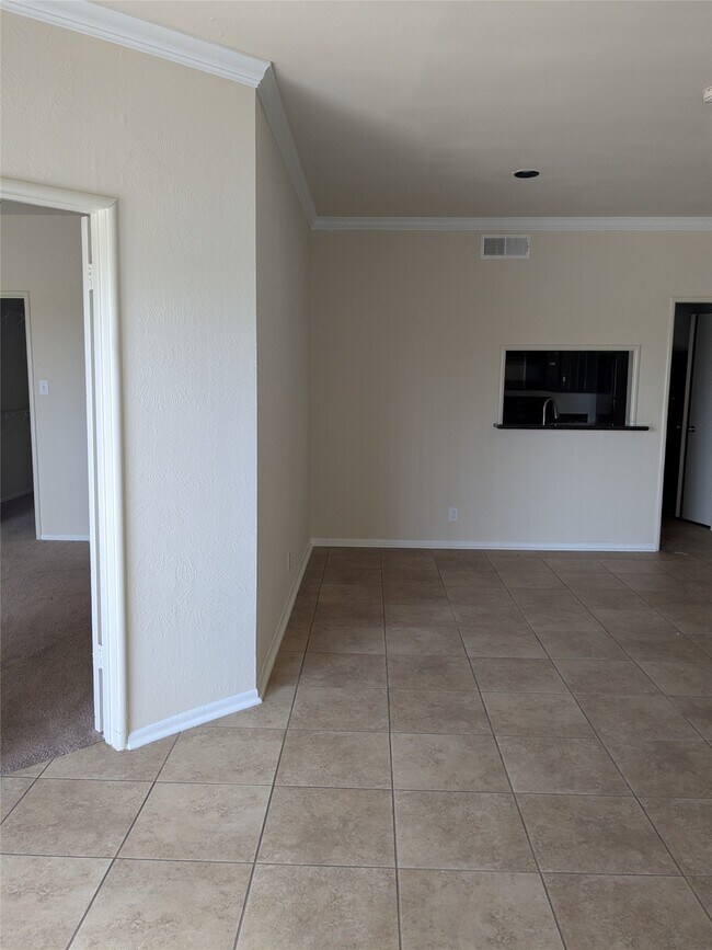 Photo - 1302 Marina Bay Dr Unidad 108A