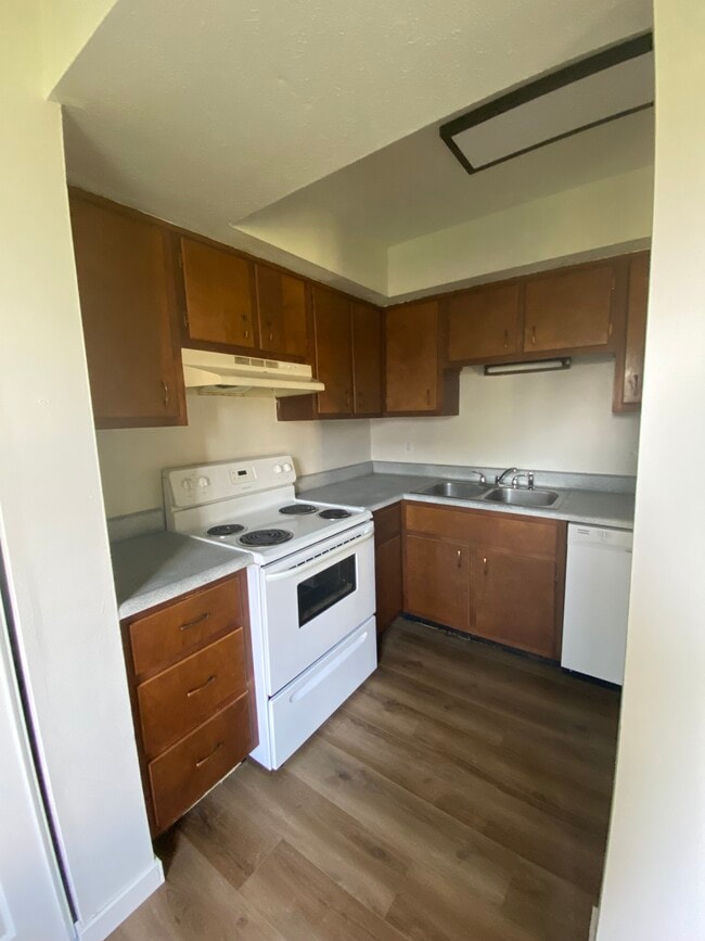 Photo - Carter West Apartments & Townhouses