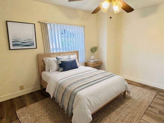 783-789 Freeman Ave