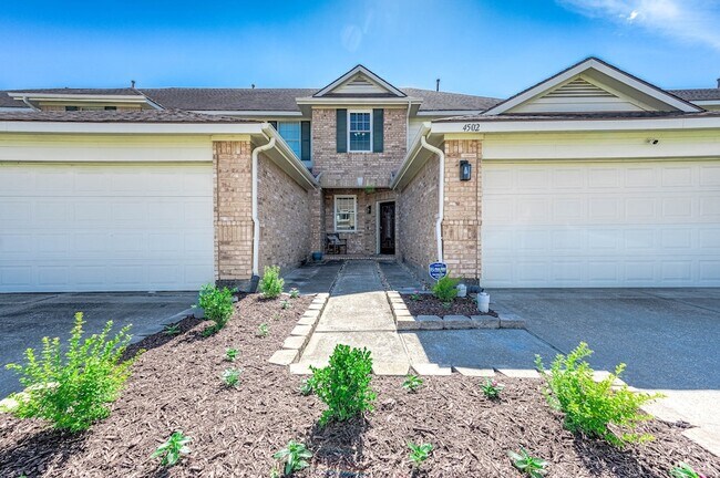 Photo - 4502 Park Trail Ln