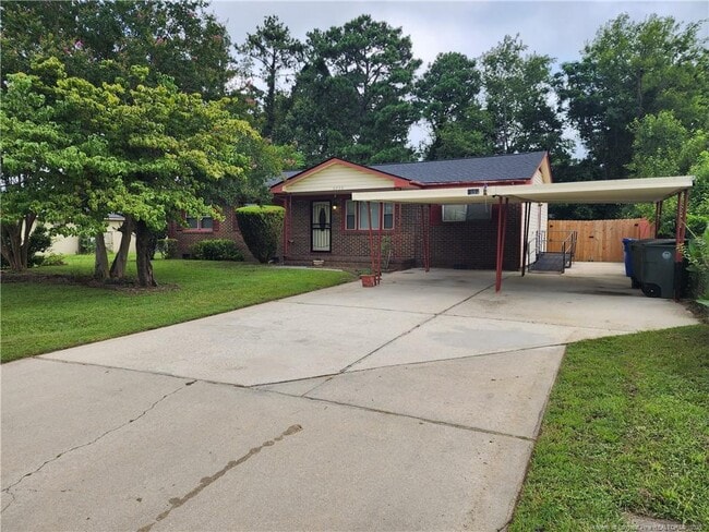 Building Photo - 6222 Timberland Dr Rental