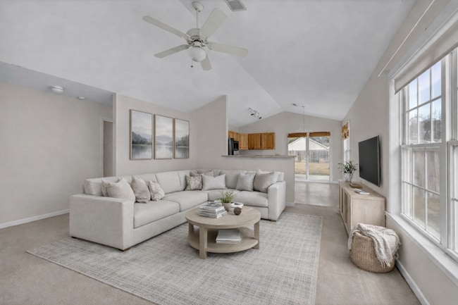 Photo - 2029 Jackson St