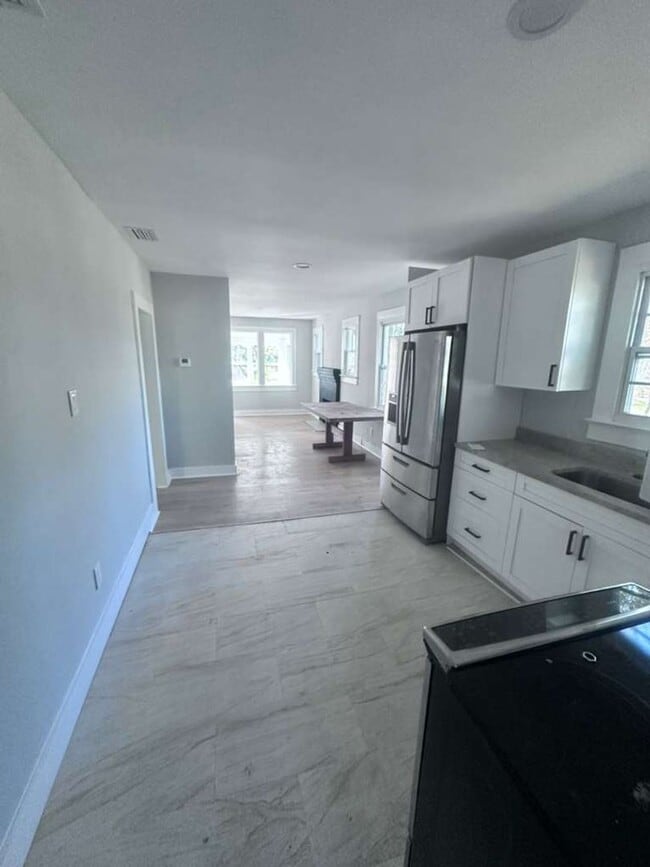 Photo - ***TWO WEEKS FREE*** Charming 2BR Home for Rent in Jacksonville – Prime Investment Opportunity!