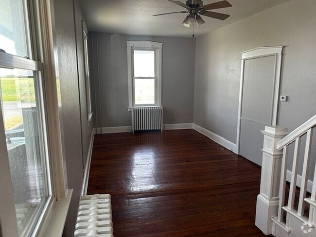 Building Photo - 2 bedroom home in Manheim township