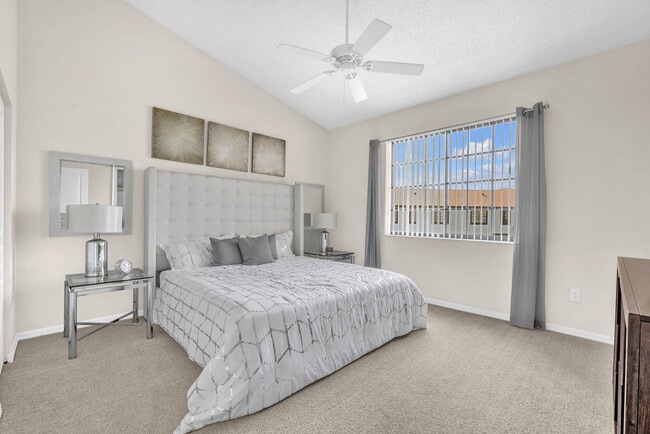 The Enclave At Delray Beach