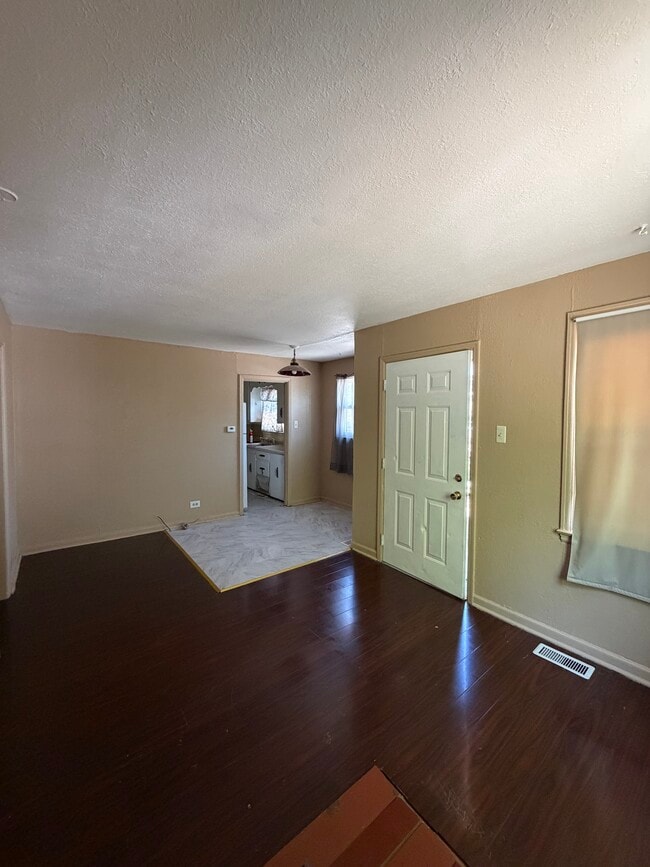 Photo - 1635 Verbena St