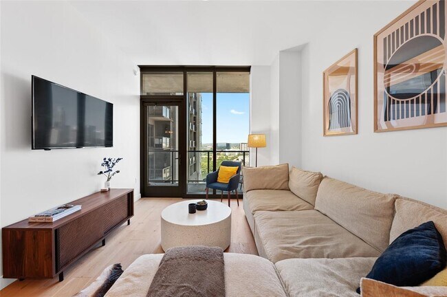 Photo - 44 East Ave Unit 1404