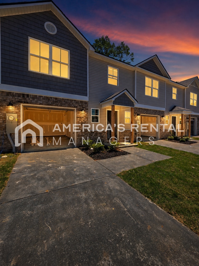Photo - New Construction Home in Decatur, AL - Available NOW!!