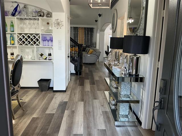 Photo - 710 Boone Trail