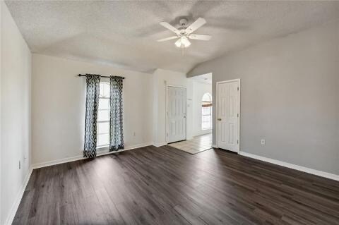 Photo - 2417 Highland Meadows Dr