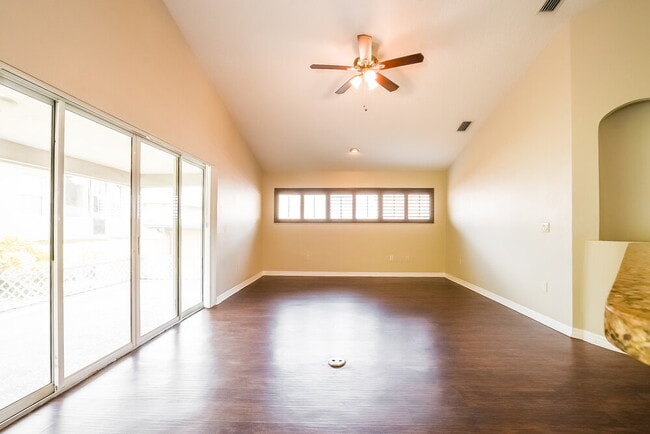 Photo - 1436 Lake Marion Dr