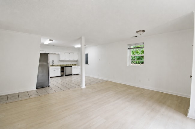 Photo - 3990 Seven Springs Rd