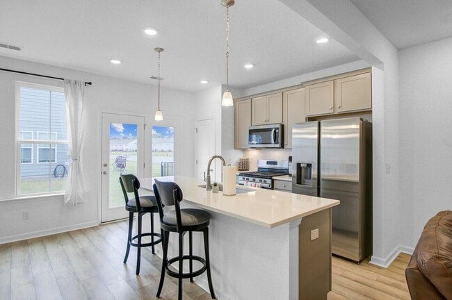 Photo - 770 Trotters Ln