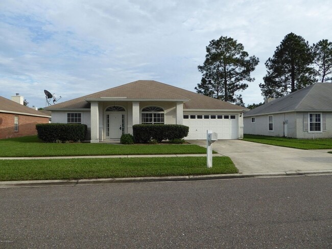 Building Photo - Beautiful Sigle Home
