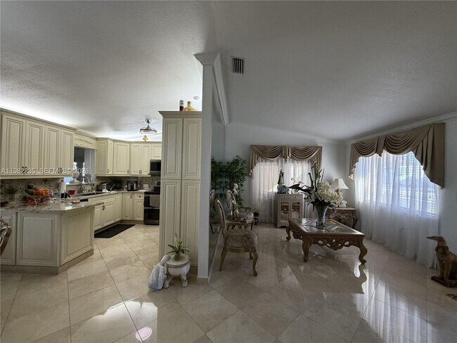 Photo - 14831 SW 82nd St