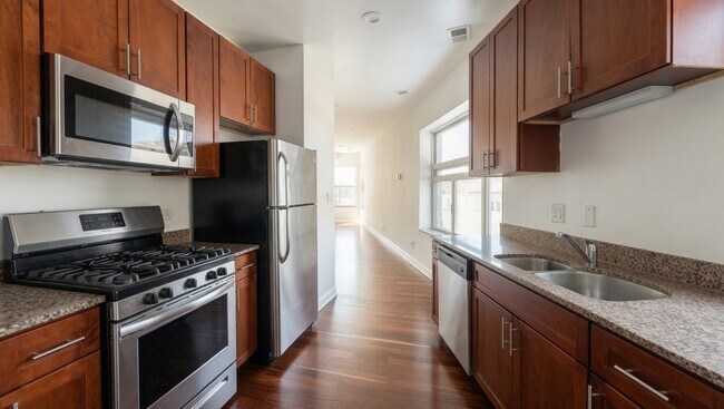 Photo - 2048 W Touhy Ave Unit 3