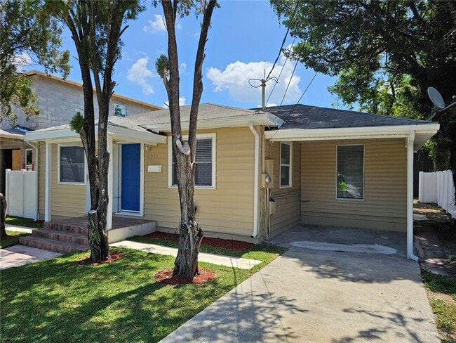 Photo - 2911 26th St N