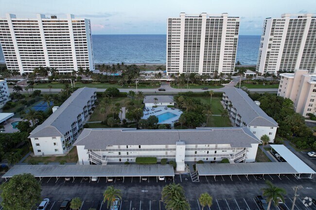 Building Photo - 2730 Banyan Rd Unit 1 Rental