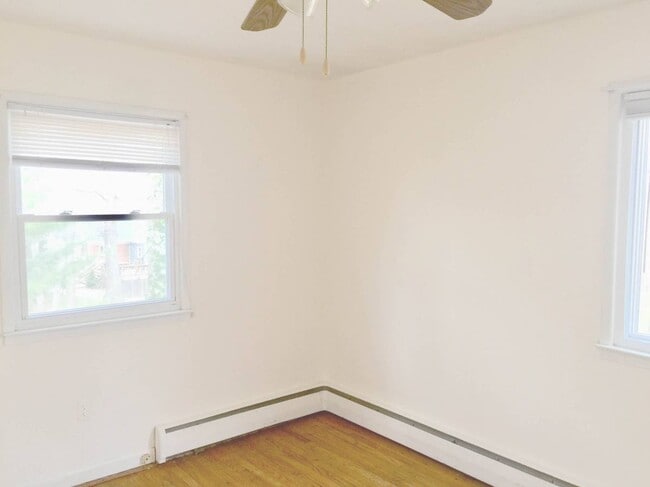 Photo - 4433 Village Dr