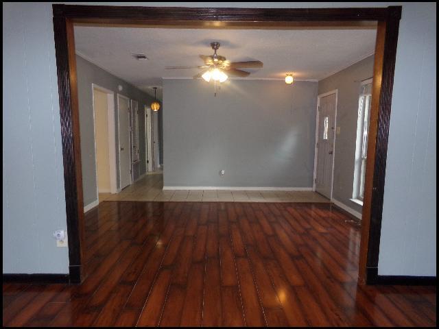 Photo - 511 Shirley Cove